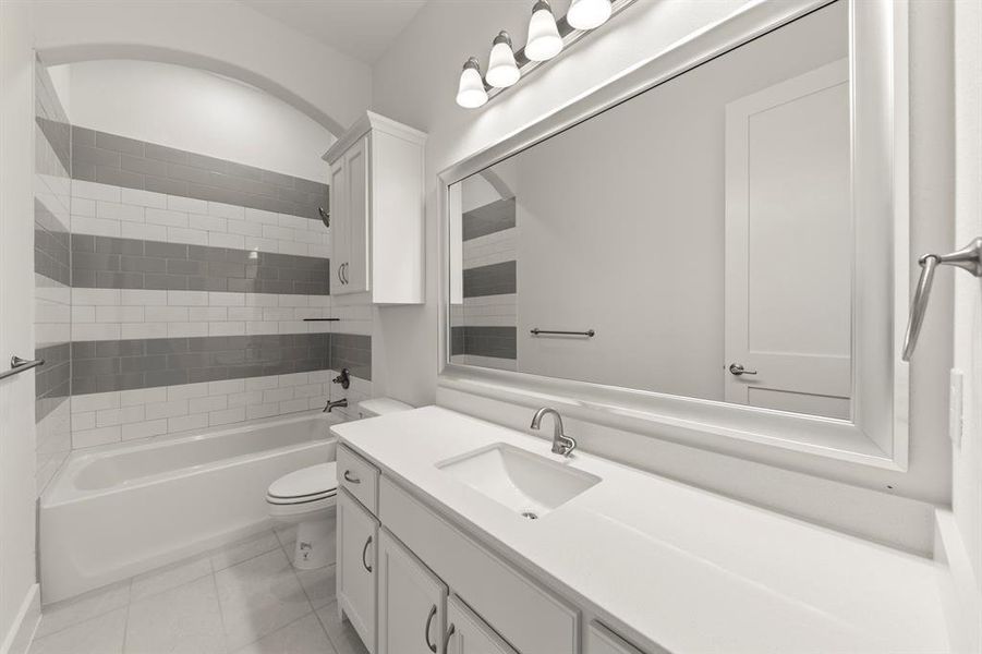 08. 165 Cooper - 3RD Bath 08. 165 Cooper - 3RD Bath