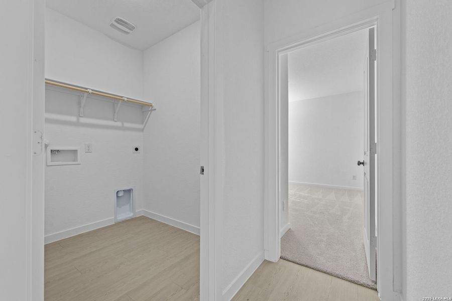 Spacious, unfurnished interior of a new home in Grace Valley, Marion (Image 16).