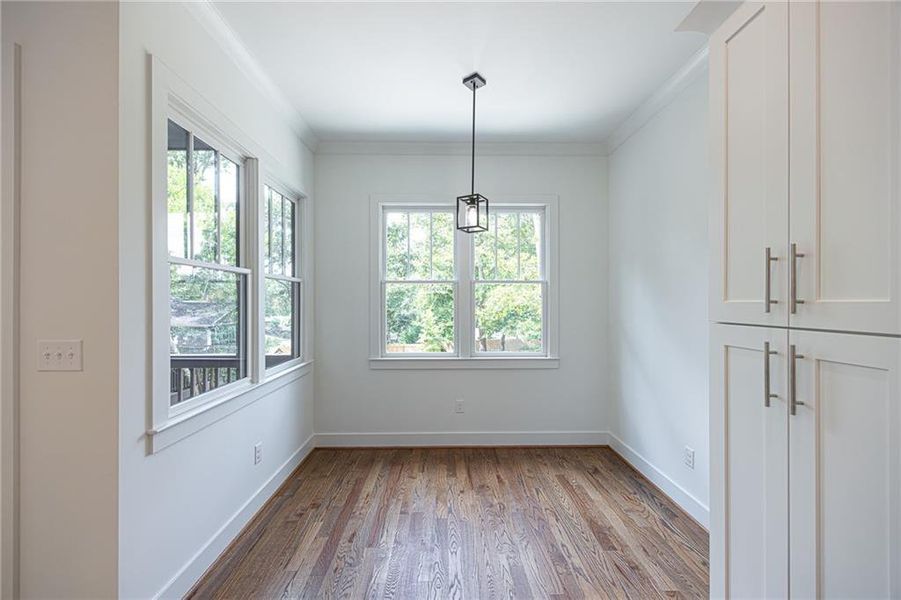 Spacious, unfurnished interior of a new home in , Atlanta (Image 20).