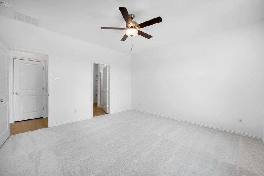 Spacious, unfurnished interior of a new home in River Ridge, Crandall (Image 25). Spacious, unfurnished interior of a new home in River Ridge, Crandall (Image 25).