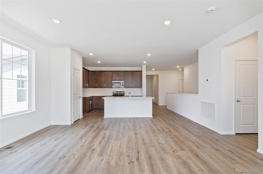 Image 31 of a home in Farmlore.