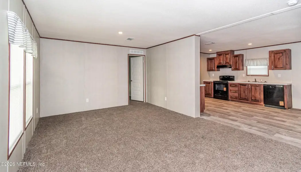 Spacious, unfurnished interior of a new home in , Glen St. Mary (Image 10).