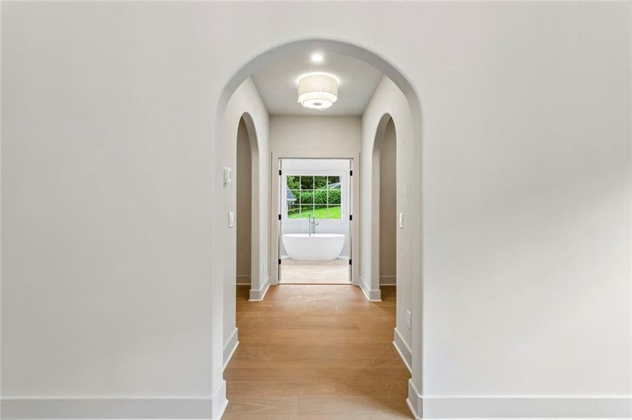 Spacious, unfurnished interior of a new home in , Atlanta (Image 24). Spacious, unfurnished interior of a new home in , Atlanta (Image 24).