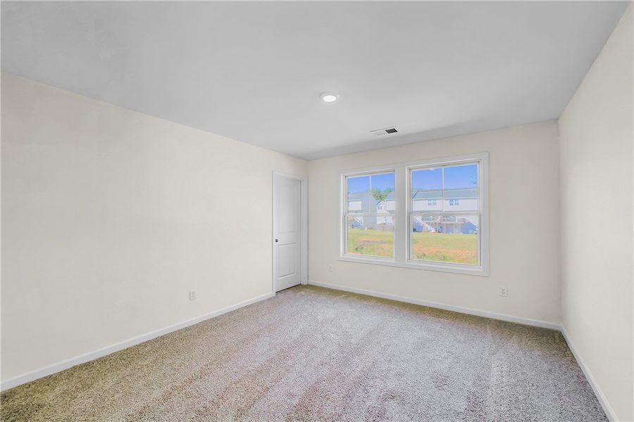 Spacious, unfurnished interior of a new home in Brownstone Park, Easley (Image 16).