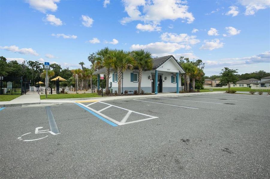 Community amenities in , Lakeland (Image 31). Community amenities in , Lakeland (Image 31).