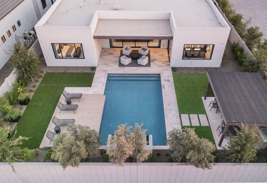 Plan 6001 Backyard - 3 of 7