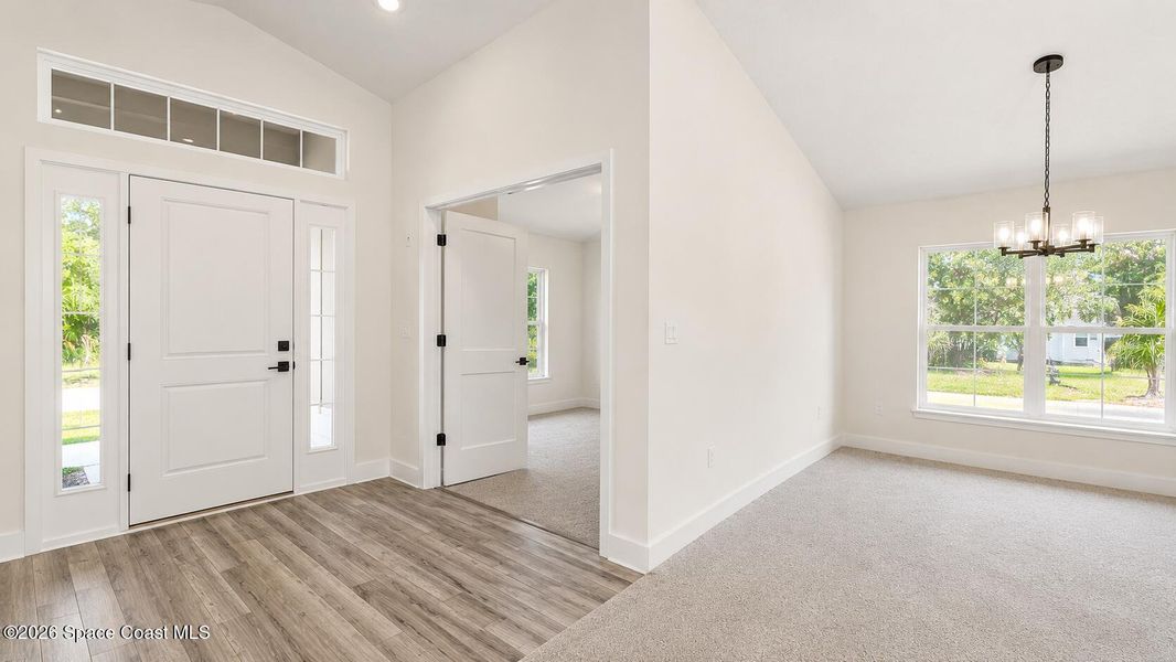 Spacious, unfurnished interior of a new home in Palm Bay, Palm Bay (Image 14).