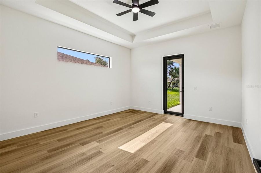 Spacious, unfurnished interior of a new home in , North Port (Image 23).