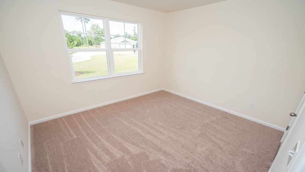 Representative unfurnished interior of a home built from the Aria by D.R. Horton in Summerville, Darlington (Image 12).