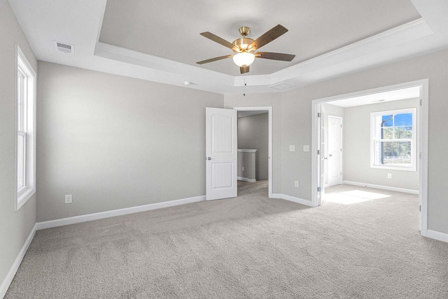 Representative unfurnished interior of a home built from the Aberdeen by Caviness & Cates Communities in Bartlett Manor, Youngsville (Image 160).