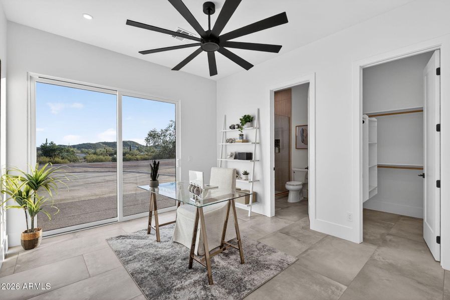 56-web-or-mls-DSC01011 56-web-or-mls-DSC01011