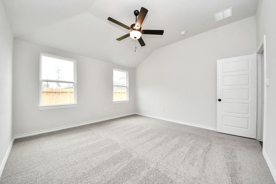 Spacious, unfurnished interior of a new home in The Enclave at Spring Branch, Montgomery (Image 14). Spacious, unfurnished interior of a new home in The Enclave at Spring Branch, Montgomery (Image 14).