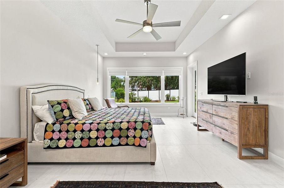 Furnished interior view inside a new home in , Winter Haven (Image 64).