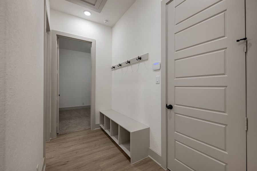 Furnished interior view inside a new home in Mesa Western, Cibolo (Image 17).