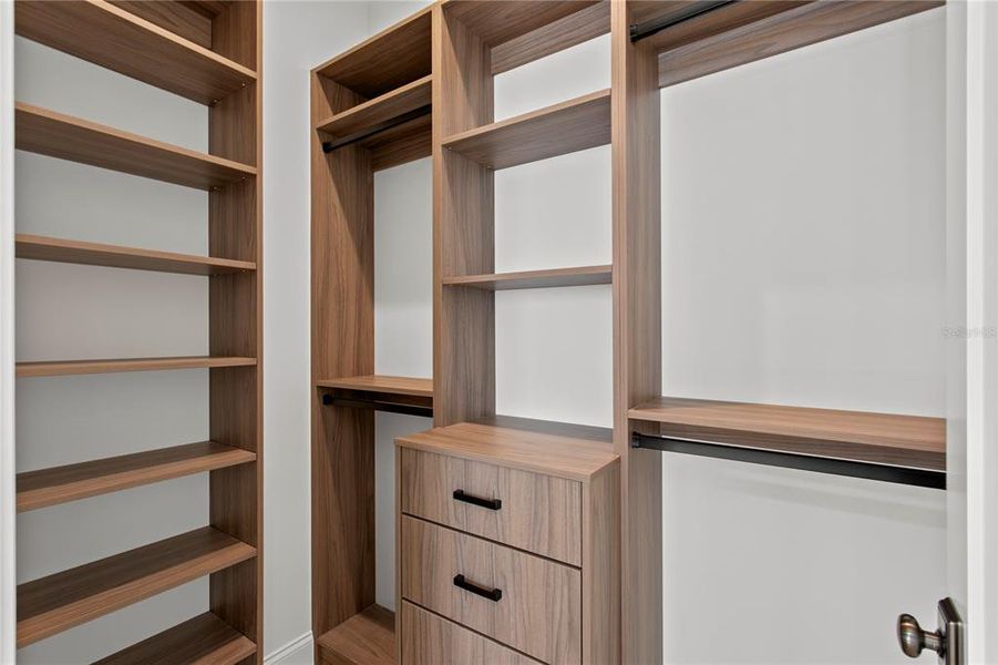 Close-up of interior finishes inside a home in , Tampa (Image 22). Close-up of interior finishes inside a home in , Tampa (Image 22).