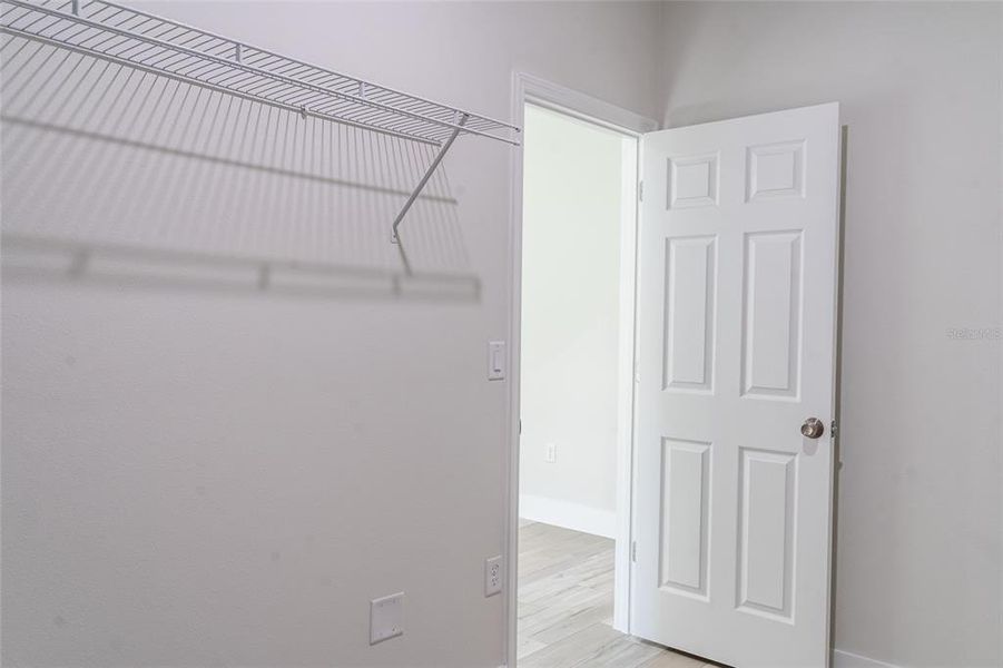 Spacious, unfurnished interior of a new home in , Citrus Springs (Image 19).