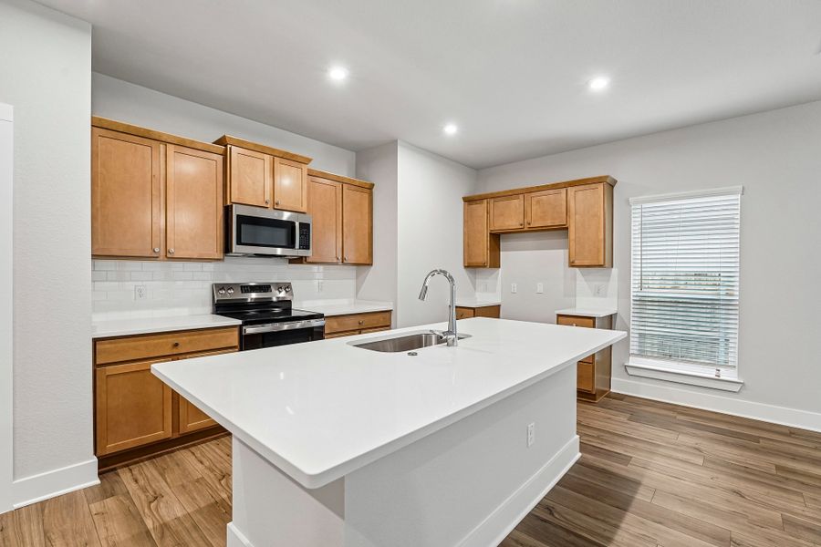 Furnished interior view inside a new home in Three Creeks, Belton (Image 5).