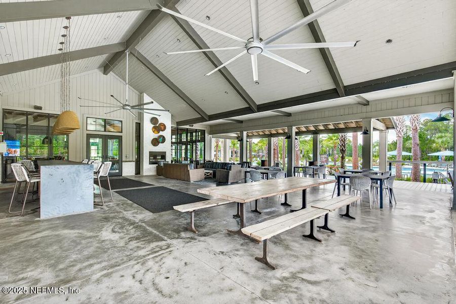 Image 45 of a home in Tributary.