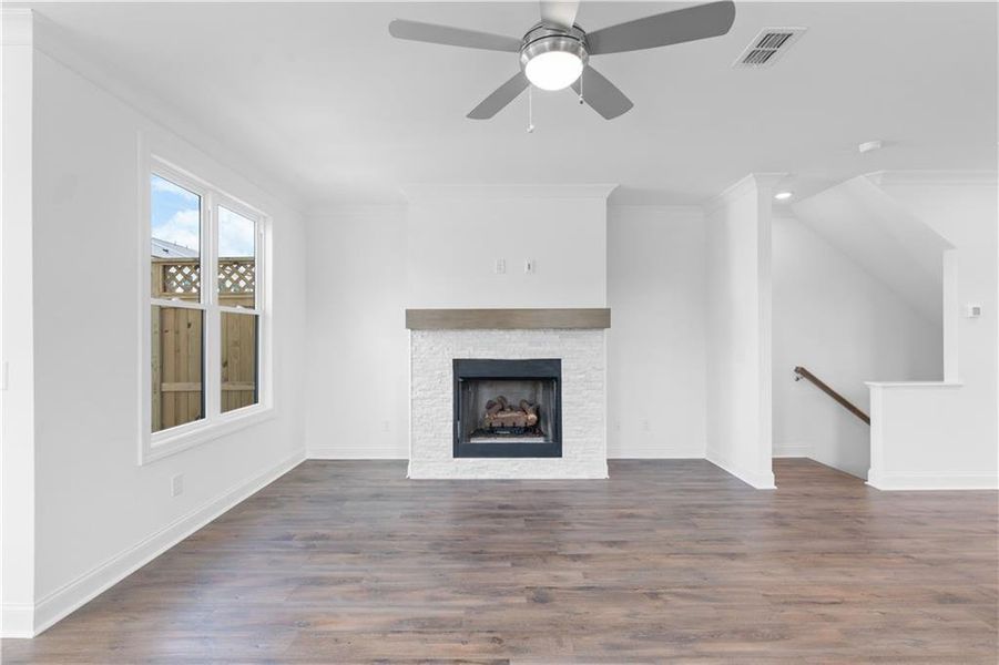 Spacious, unfurnished interior of a new home in Millcroft Townhomes, Buford (Image 23).