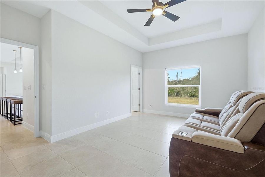 Spacious, unfurnished interior of a new home in , North Port (Image 23).