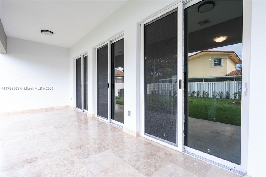 Spacious, unfurnished interior of a new home in , Miami (Image 18).