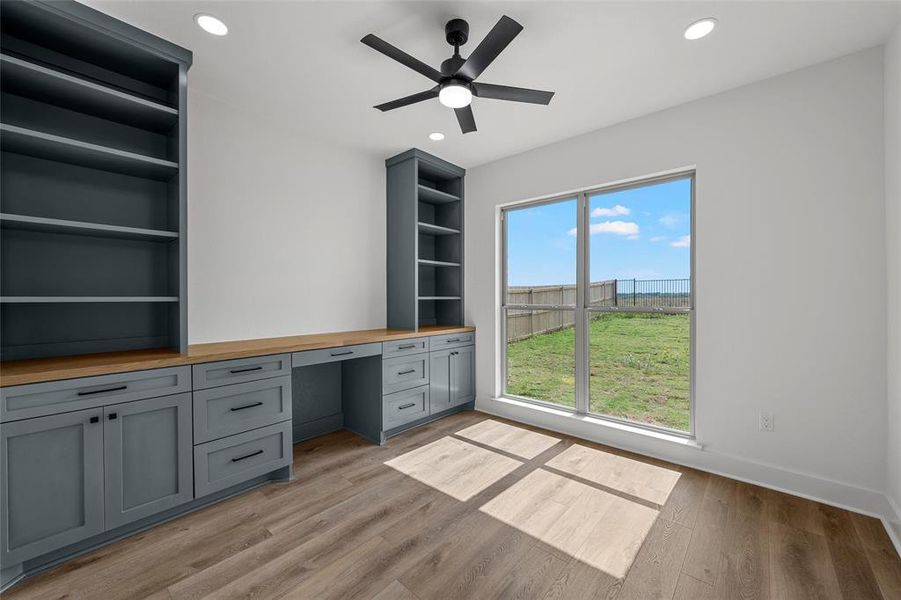 Image 33 of a home in .