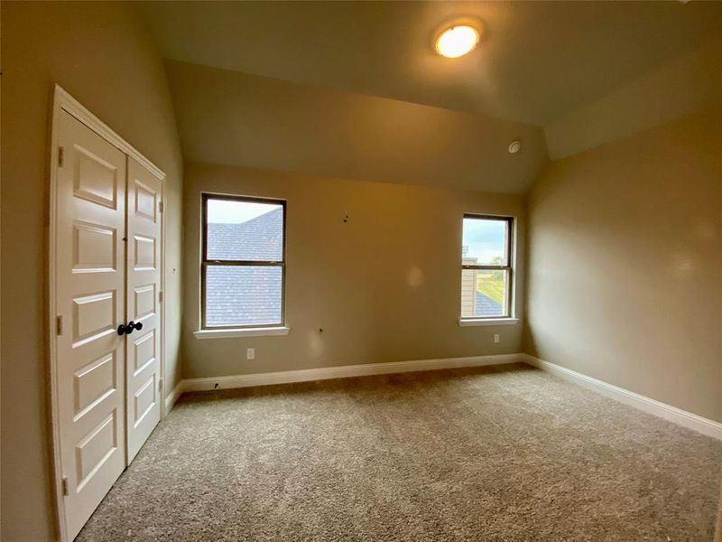 Bed 4 with vaulted ceilings has it's own ensuite bathroom and is perfect for guests, 2nd master, or adult kids.