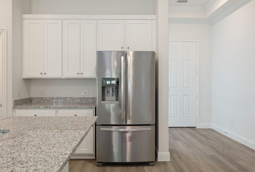 Representative interior finishes for a home built from the Sanders by UnionMain Homes in Walden Pond, Forney (Image 14). Representative interior finishes for a home built from the Sanders by UnionMain Homes in Walden Pond, Forney (Image 14).