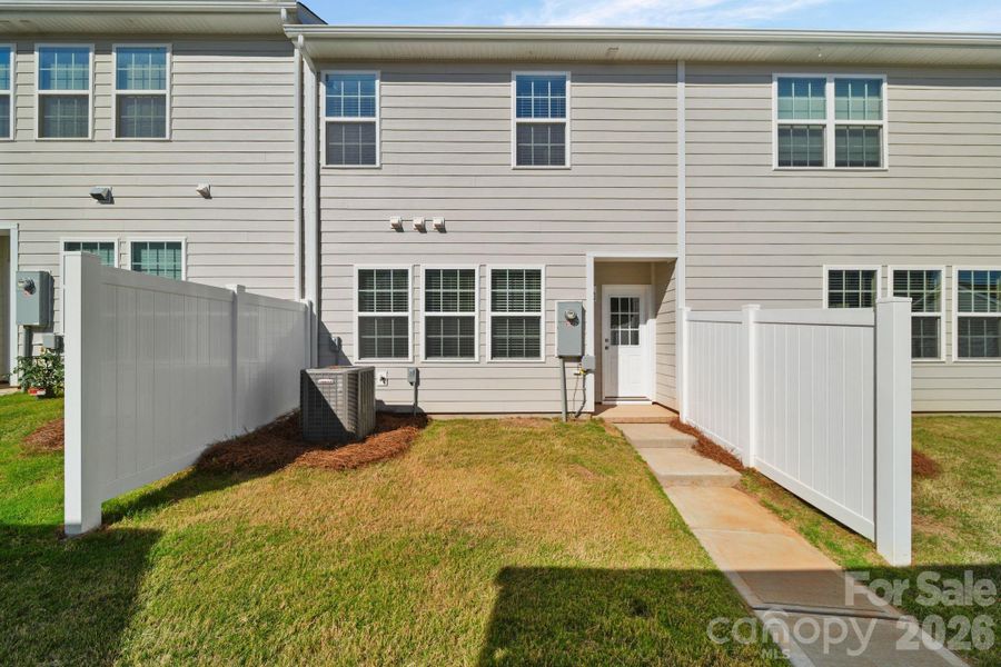 Exterior details and patio area of a home in , Fort Mill (Image 4).