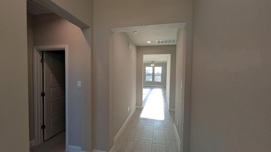 Image 16 of a home in Bella Vista. Image 16 of a home in Bella Vista.