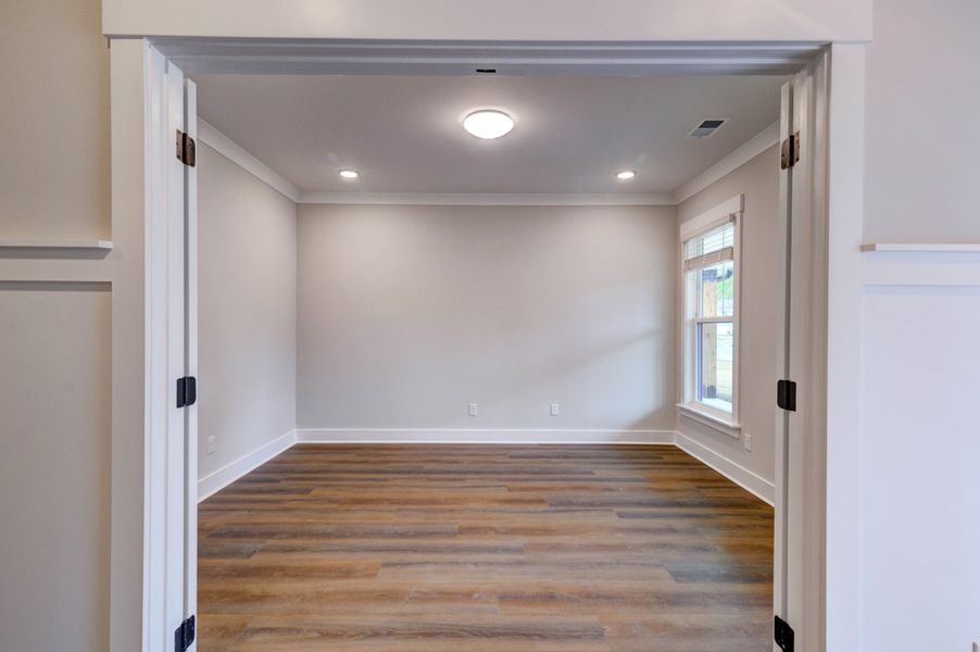 Representative unfurnished interior of a home built from the Sumter by Center Park Homes in Sweetbay Cove, Summerville (Image 23). Representative unfurnished interior of a home built from the Sumter by Center Park Homes in Sweetbay Cove, Summerville (Image 23).