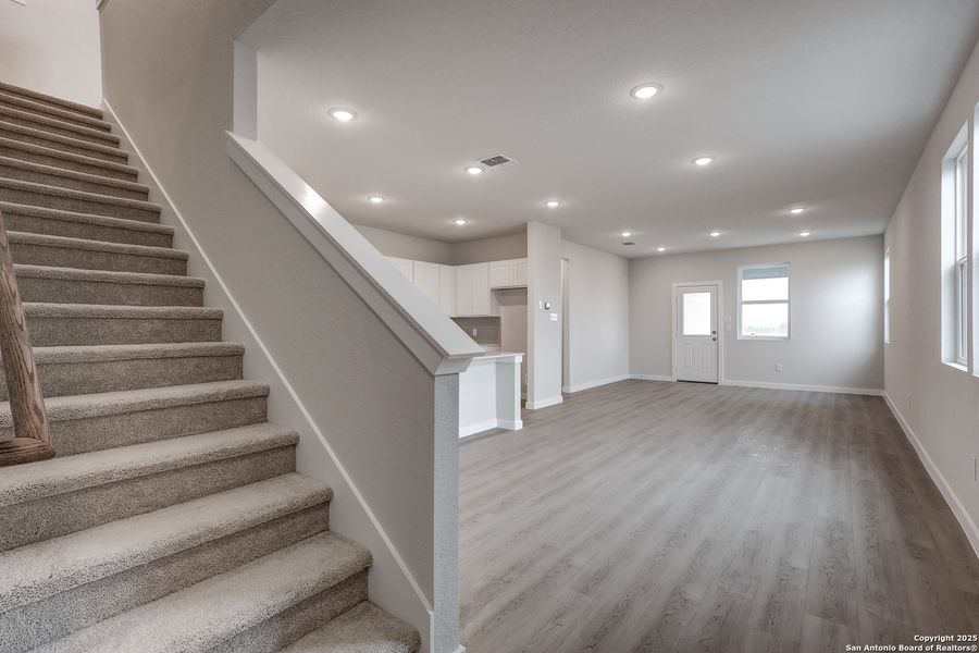 Spacious, unfurnished interior of a new home in Park Place, New Braunfels (Image 16). Spacious, unfurnished interior of a new home in Park Place, New Braunfels (Image 16).