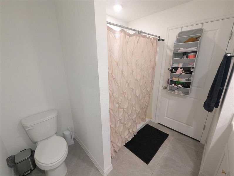 Furnished interior view inside a new home in , Zephyrhills (Image 14).