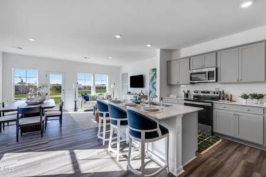 SUN_CaitlinCrossing_Pic_130Florida-17 SUN_CaitlinCrossing_Pic_130Florida-17