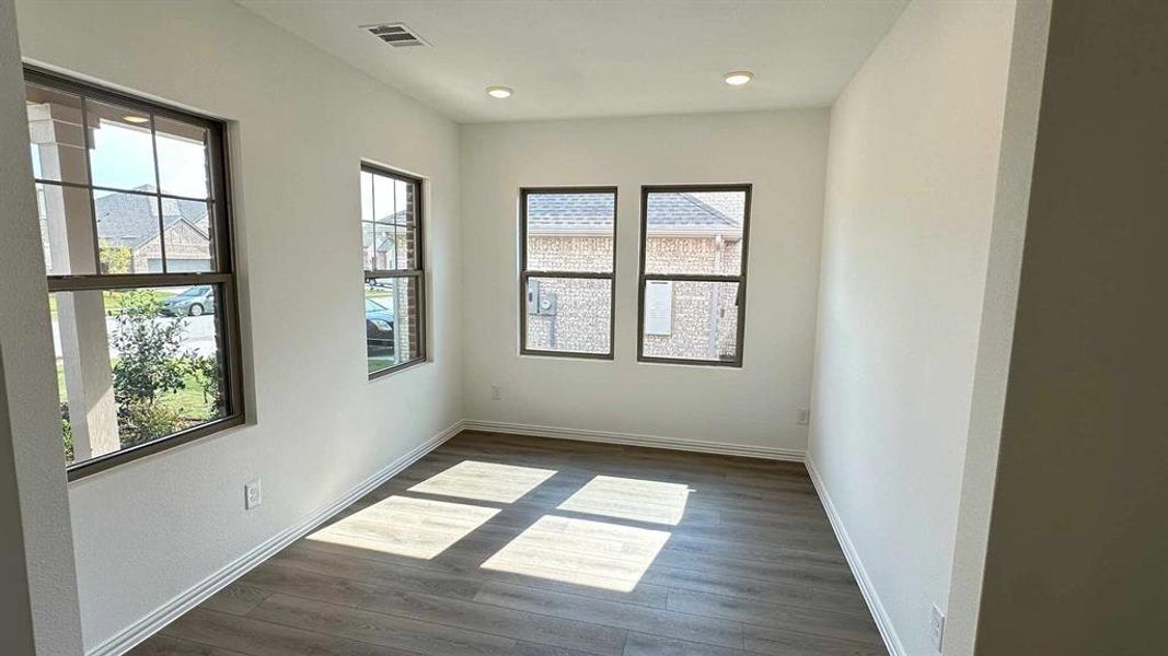 Spacious, unfurnished interior of a new home in Gateway Parks, Forney (Image 25). Spacious, unfurnished interior of a new home in Gateway Parks, Forney (Image 25).
