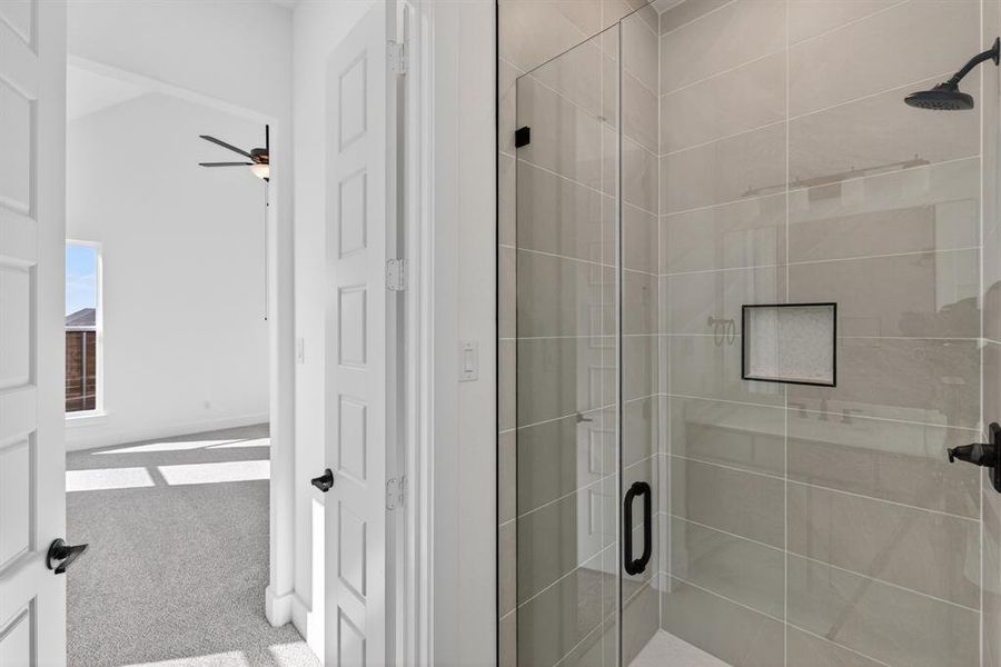 Image 33 of a home in Solterra. Image 33 of a home in Solterra.