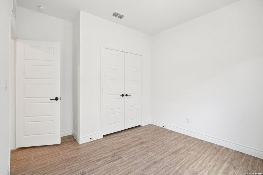 Spacious, unfurnished interior of a new home in , New Braunfels (Image 33).