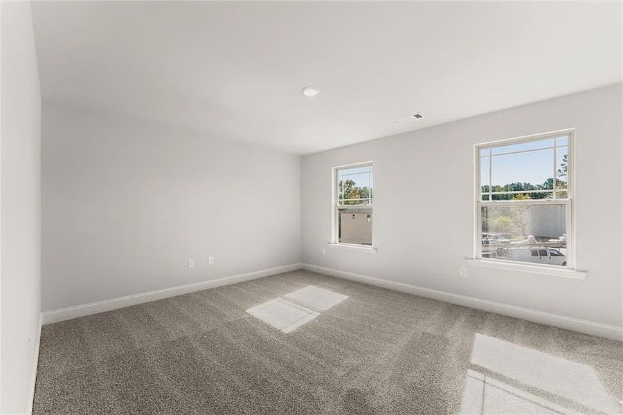 Spacious, unfurnished interior of a new home in Magnolia Villas, Cornelia (Image 21).