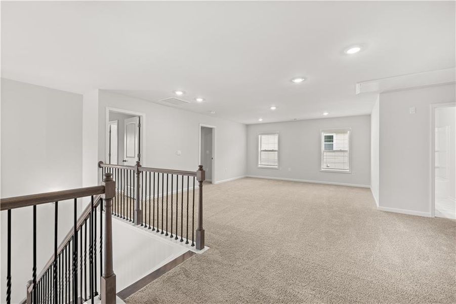 Spacious, unfurnished interior of a new home in Holland Estates, Powder Springs (Image 33). Spacious, unfurnished interior of a new home in Holland Estates, Powder Springs (Image 33).