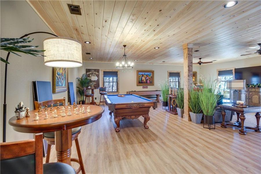 Community amenities in , Ellijay (Image 86).