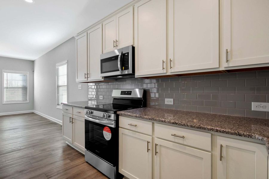 Representative furnished interior of a home built from the Dogwood by Caviness & Cates Communities in Maggie Way, Wendell (Image 157).