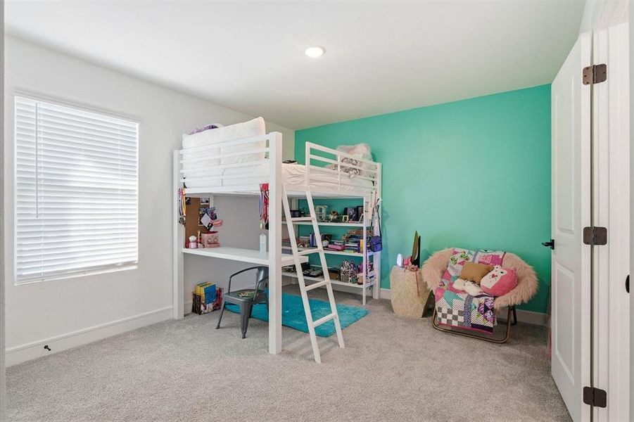 Furnished interior view inside a new home in Monterra, Fate (Image 27).