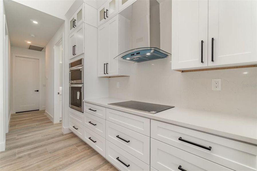 Furnished interior view inside a new home in , Cape Coral (Image 7).