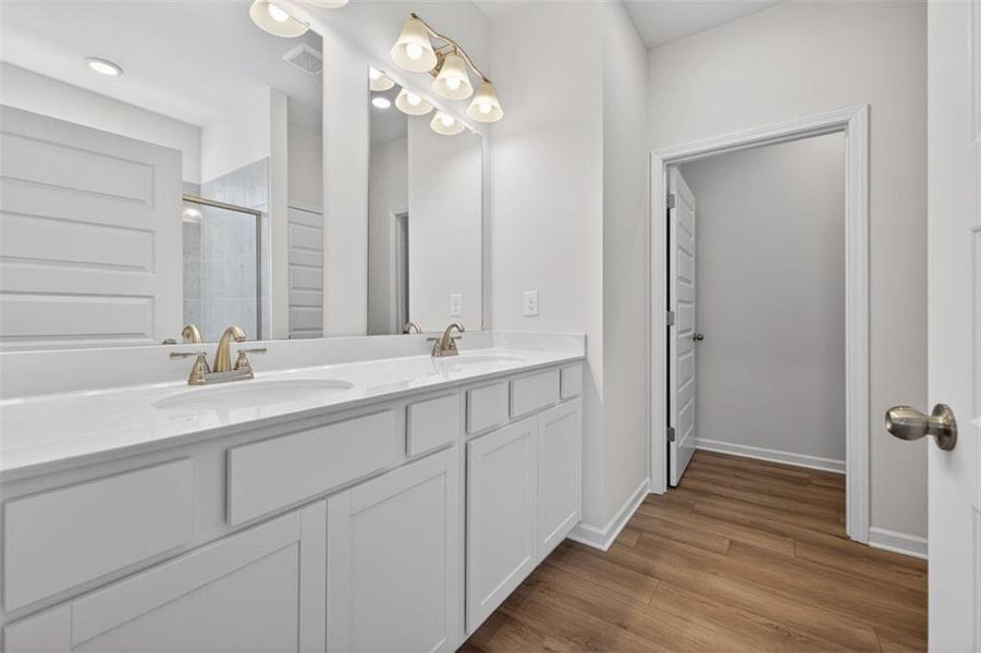 Furnished interior view inside a new home in Roxeywood Park, Winder (Image 16).