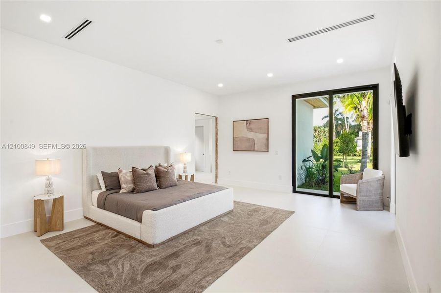 Furnished interior view inside a new home in , Palmetto Bay (Image 18).