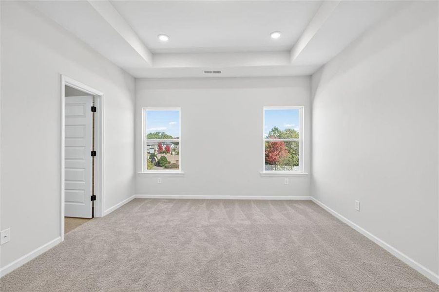 Spacious, unfurnished interior of a new home in Franklin Manor, Lawrenceville (Image 26).