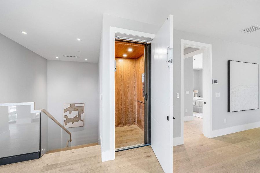 049-810AndrewsAvenue-DelrayBeach-FL-3348