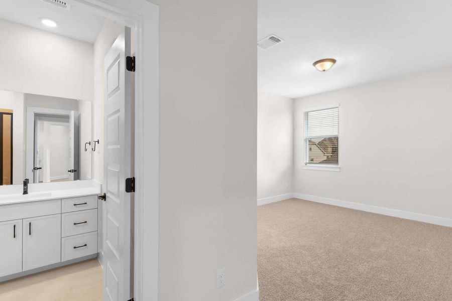 Spacious, unfurnished interior of a new home in The Grove at Blackhawk, Pflugerville (Image 22).