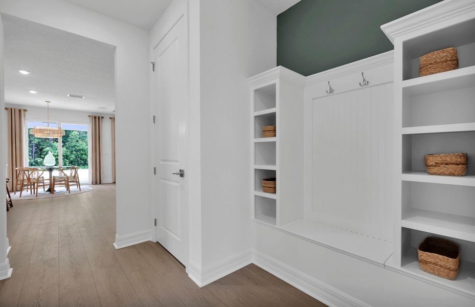 Furnished interior view inside a new home in Hyland Trail, Green Cove Springs (Image 3).