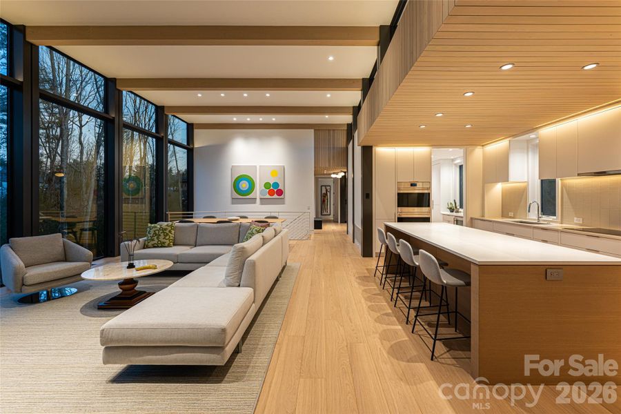 Community amenities in , Asheville (Image 36).